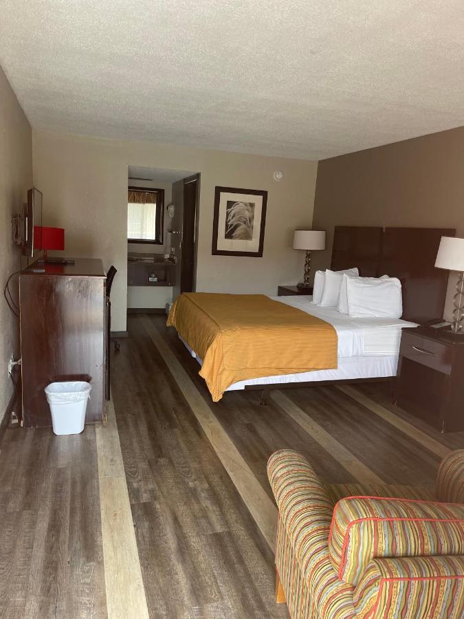 Royal Inn & Suites Mountain Grove Exteriér fotografie